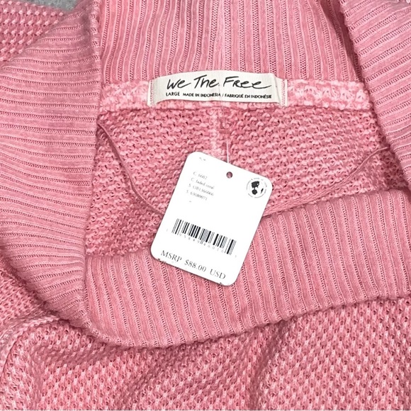 We The Free People She's a Keeper Sweater Size Medium Top Oversized New Tag - Picture 5 of 6